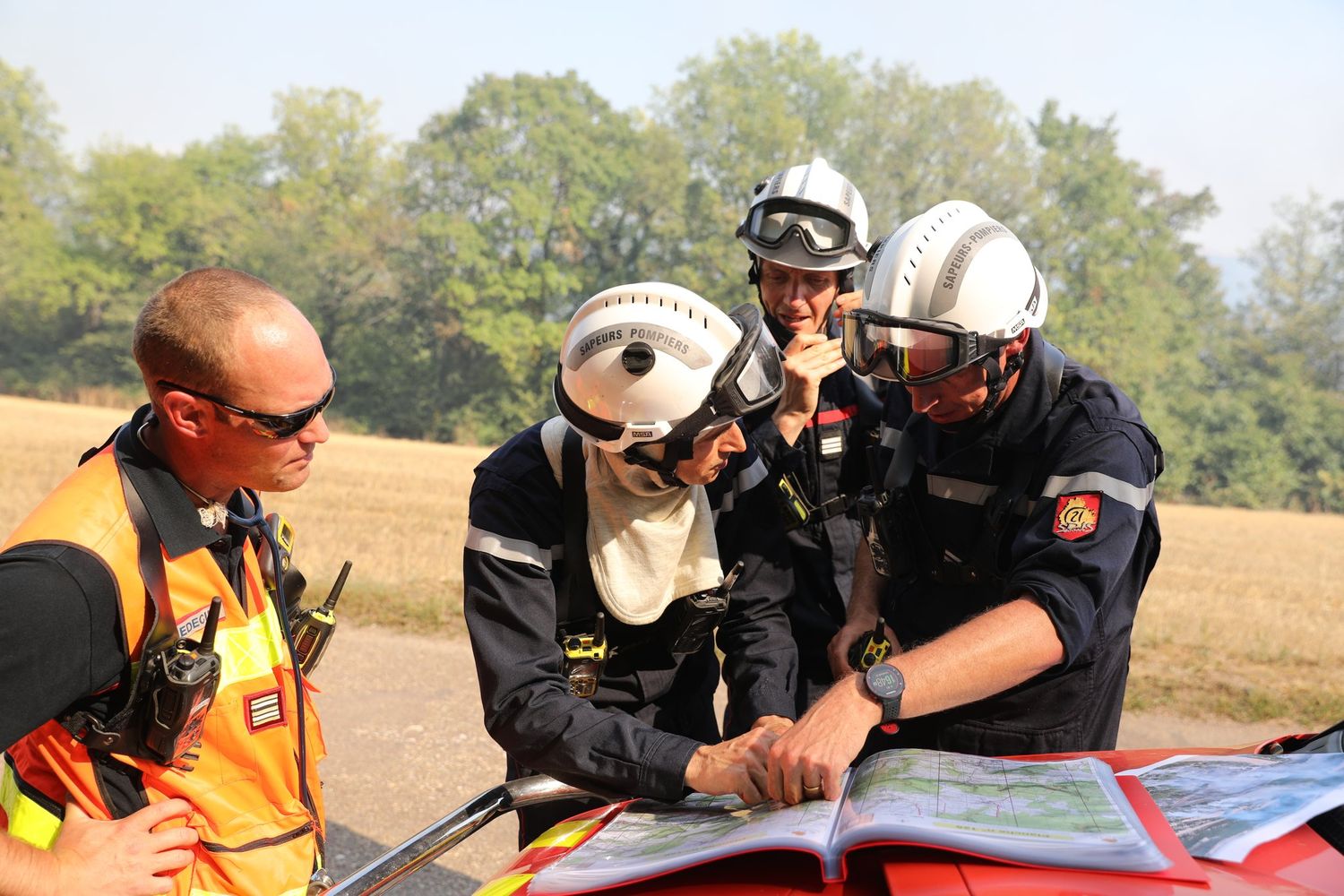 Côte d’Or : 5 sapeurs-pompiers reçoivent la médaille de la sécurité intérieure